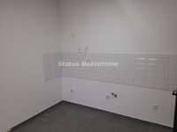 Nekretnina: Petrovaradin-Useljiv Jednoiposoban stan 33 m2 u Suterenu na Top Lokaciji--065/385 8880