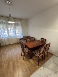 Nekretnina: Izdajemo dvoiposoban stan na Savskom trgu, 61m²