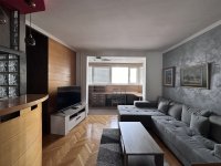 Nekretnina: Izdajemo odličan stan u Durmitorskoj, 48 m2
