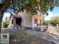 Nekretnina: Kuća 202 m² + pomoćni objekti, 26 ari, Obrenovac, Ratari - 135.000e