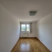 Nekretnina: Izdajemo polunamešten troiposoban stan na Vračaru, 88m2