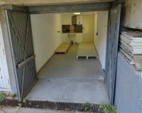 Nekretnina: Prodajem magacin-garazu u Zemun Polju