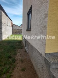 Nekretnina: Futog-uknjižena kvalitetno građena dvospratna kuća 250 m2 u mirnom kraju bliže Veterniku-065/385 888