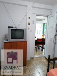 Nekretnina: Vikendica 78 m², 0,59 ari, Herceg Novi, Đenovići – 110 000 € (NAMEŠTENA)