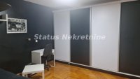 Nekretnina: Riblja Pijaca-uknjižen trosoban konforan stan 69 m2 u centru grada sa nameštajem-065/385 8880