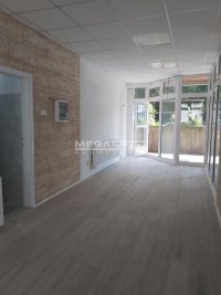 Nekretnina: Vidikovac, 27m2, izlog, renoviran