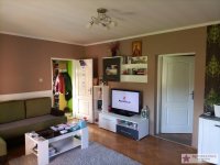 Nekretnina: Voždovac, Ripanj, Avalska, 90m2+ 22.22a