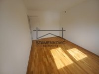 Nekretnina: Prodaje se renoviran trosoban stan na Novom Naselju ID#6059