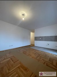 Nekretnina: Novi Beograd, Ledine, Oplenačka, 69m2