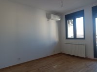 Nekretnina: ZEMUN PRIZRENSKA ID: 4806