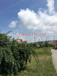 Nekretnina: RAKOVICA Miljakovačke staze ID: 576084494