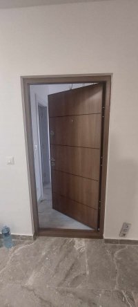 Nekretnina: Nov, odmah useljiv, 50 m2 stan, svetao 