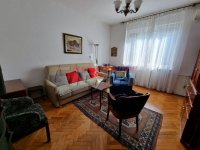 Nekretnina: VRACAR Desanke Maksimović ID: 80810193