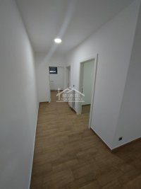 Nekretnina: Zemun - Bosanska - 4.0 52m2 (70m2) ID#22484