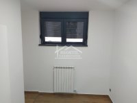 Nekretnina: Zemun - Bosanska - 4.0 52m2 (70m2) ID#22484