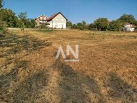 Nekretnina: Sremčica, Centar, Beogradska, 105ari + 98m2 ID#57038