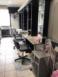 Nekretnina: Opremljen lokala za frizerski salon