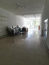 Nekretnina: Višenamenski poslovni prostor