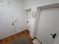 Nekretnina: Lep,dvosoban stan P=52m2,V sprat-Medicinski fakultet ID#2169