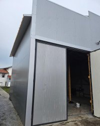 Nekretnina: Magacin u Zemun Polju za razne delatnosti