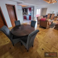 Nekretnina: Petosoban stan u Petrovaradinu