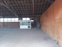 Nekretnina: Izdavanje magacina od 350m2 u Lestanima