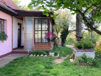 Nekretnina: Čortanovci, Beli breg, vikend kuća 80m2, pr+ptk, na 13,80m2 + pom. objekat ID#1407