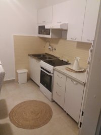 Nekretnina: Izdajem sobu u Herceg Novom