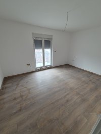 Nekretnina: Vrnjačka Banja, Centar, Velibora Markovića 39
