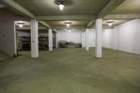 Nekretnina: Magacinski prostor u poslovnom objektu u Zemunu