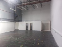 Nekretnina: IZDAVANJE MAGACINA 700 m² – ZEMUN, BATAJNIČKI DRUM