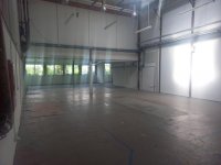 Nekretnina: IZDAVANJE MAGACINA 700 m² – ZEMUN, BATAJNIČKI DRUM