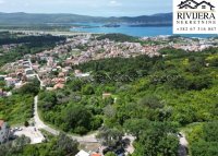 Nekretnina: Prodaje se kuca s velikim imanjem naselje Mrcevac Tivat