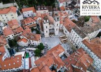 Nekretnina: Na prodaju prostran dvosoban stan na izuzetnoj lokaciji stari grad Kotor