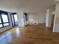 Nekretnina: Nenamešten 4,0 duplex 170m2 na Grbavici ID#1668