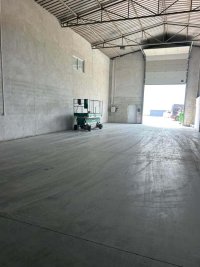 Nekretnina: Magacin  za sve vrste robe u Ugrinovcima