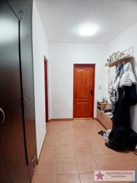 Nekretnina: Zemun, Altina, Ugrinovački put 32. deo, 56m2