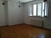 Nekretnina: Terazije, Izdaje se 6.0 poslovni prostor, renoviran
