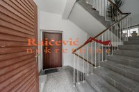 Nekretnina: SAVSKI VENAC Senjak ID: 93035