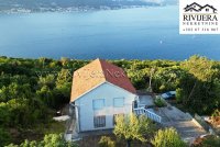 Nekretnina: Kuca sa 3 apartmana I otvorenim pogledom na more