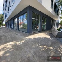 Nekretnina: ULIČNI UGAONI LOKAL