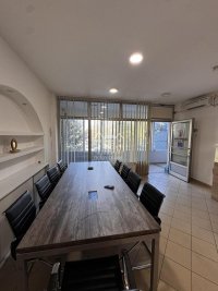 Nekretnina: Izdajemo 2 lokala P=70m2 u zgradi Aleksandrija ID#2299