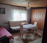 Nekretnina: Prodajem kucu u Sjenici
