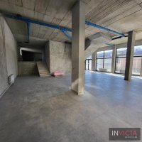 Nekretnina: ULIČNI LOKAL-blizina centrta