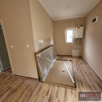 Nekretnina: KUĆA SA DVE STAMBENE JEDINICE-ADAMOVIĆEVO