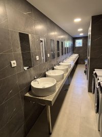 Nekretnina: Izdajem smestaj za radnike u Dobanovcima 
