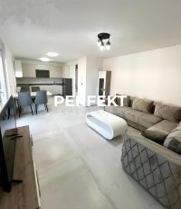 Nekretnina: * LUX DUPLEKS 105 m² – NOV, KOMPLETNO NAMEŠTEN, CENTAR GRADA! ✨*