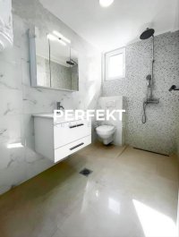 Nekretnina: * LUX DUPLEKS 105 m² – NOV, KOMPLETNO NAMEŠTEN, CENTAR GRADA! ✨*