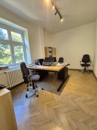 Nekretnina: Autokomanda, izdavanje, 3.0, lux, kao poslovni prostor ID#10196