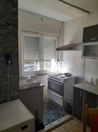 Nekretnina: Kuća u mirnom delu Zemuna ID#20138